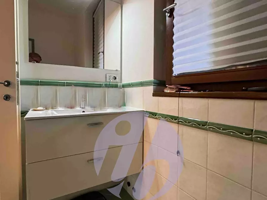 Immagine 26 di Casa bifamiliare in vendita  a Pietrasanta