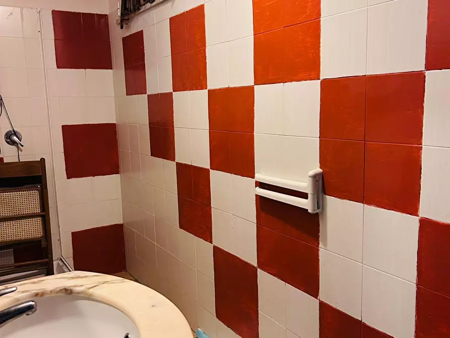 Immagine 13 di Appartamento in vendita  a Aulla