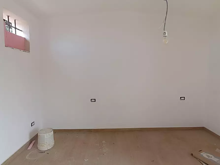 Immagine 11 di Terratetto in vendita  a Cascina