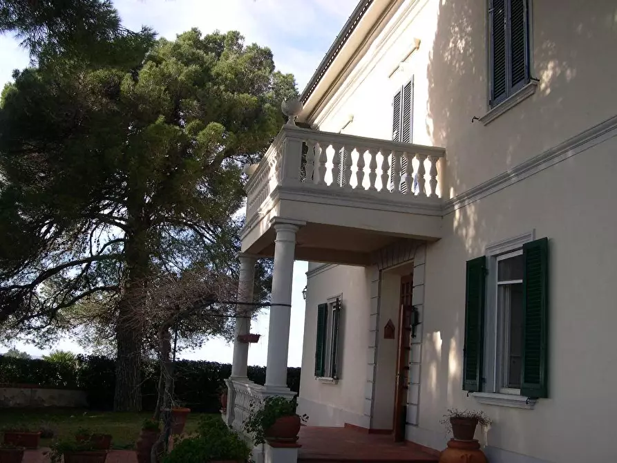 Immagine 22 di Villa in vendita  a Casale Marittimo