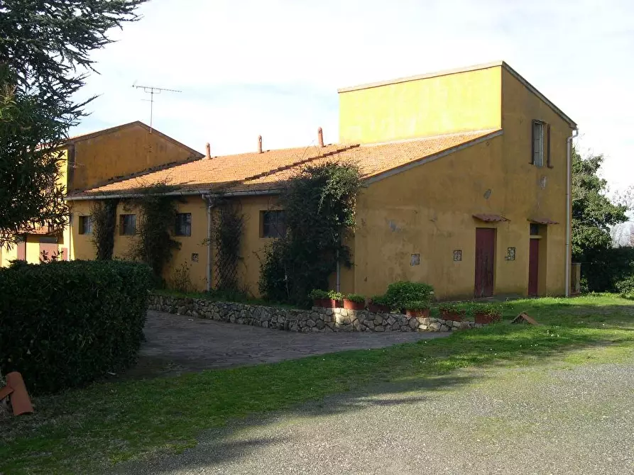 Immagine 20 di Villa in vendita  a Casale Marittimo
