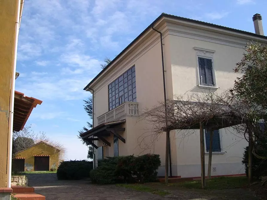 Immagine 34 di Villa in vendita  a Casale Marittimo