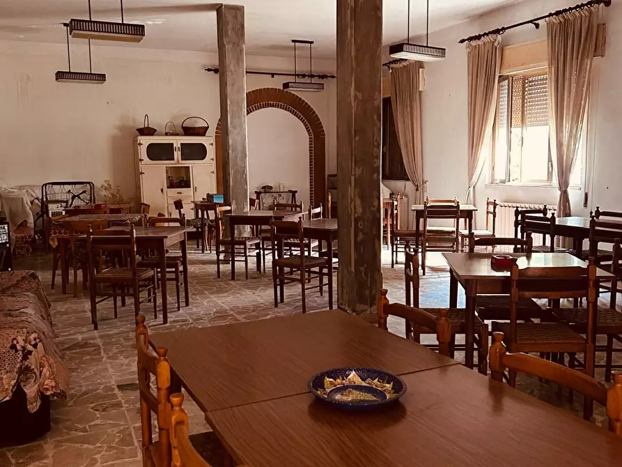 Immagine 6 di Albergo/B&B/Residence in vendita  a Licciana Nardi