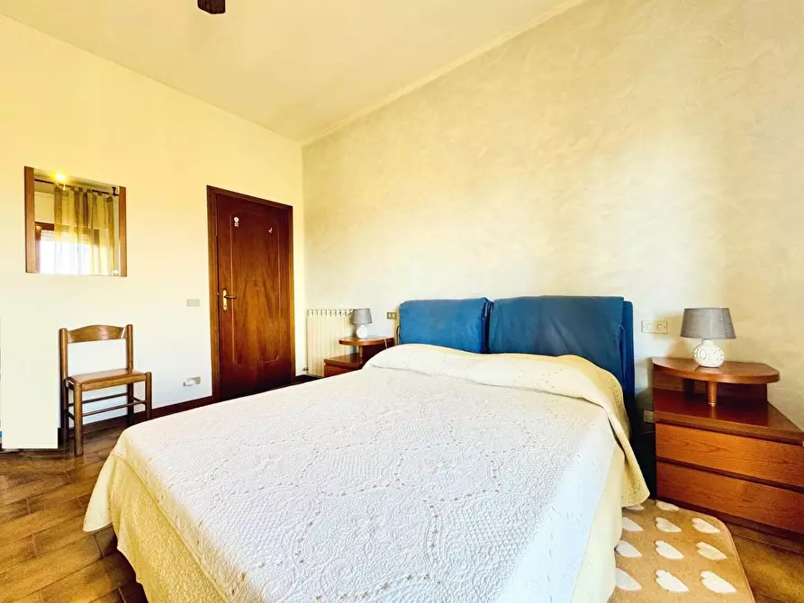 Immagine 35 di Casa trifamiliare in vendita  a Pietrasanta