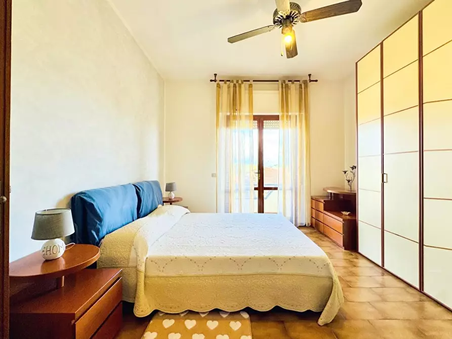 Immagine 33 di Casa trifamiliare in vendita  a Pietrasanta