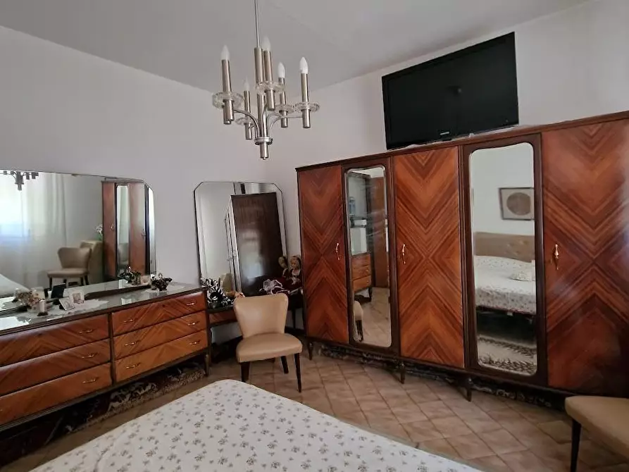 Immagine 25 di Appartamento in vendita  a Aulla