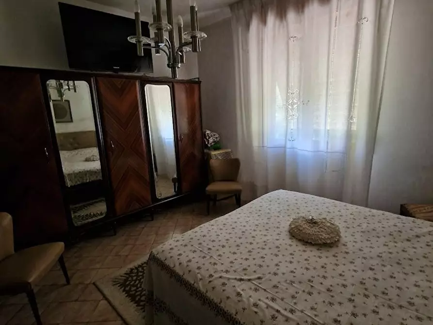 Immagine 20 di Appartamento in vendita  a Aulla