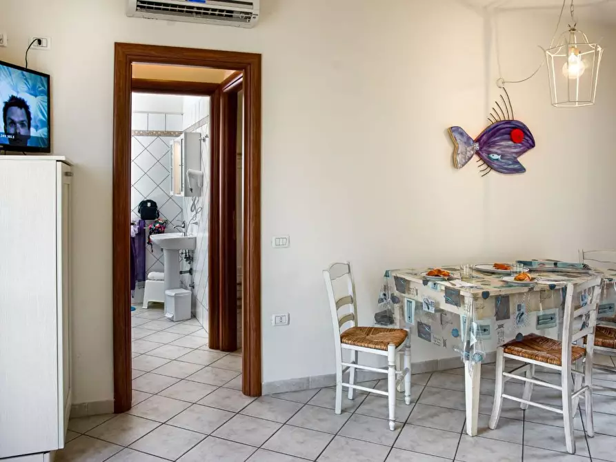 Immagine 6 di Appartamento in vendita  a Rosignano Marittimo