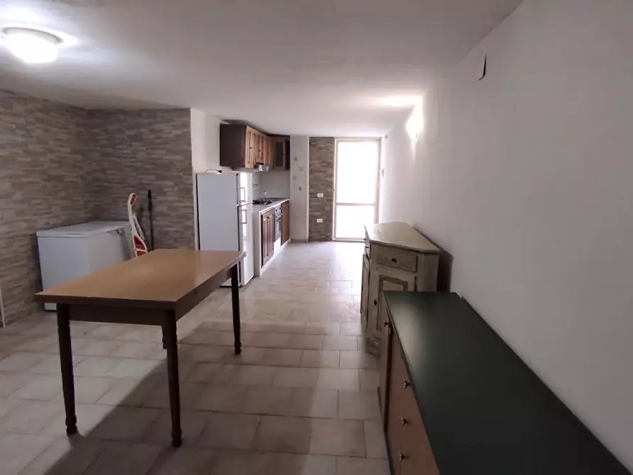 Immagine 8 di Magazzino in vendita  a Rosignano Marittimo