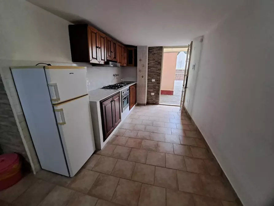 Immagine 7 di Magazzino in vendita  a Rosignano Marittimo