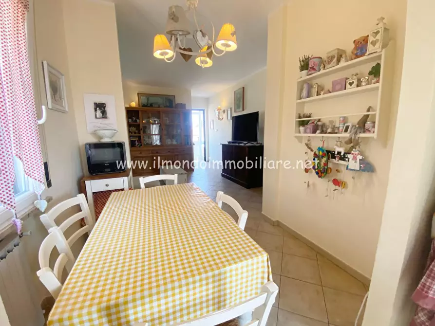 Immagine 9 di Appartamento in vendita  a Rosignano Marittimo