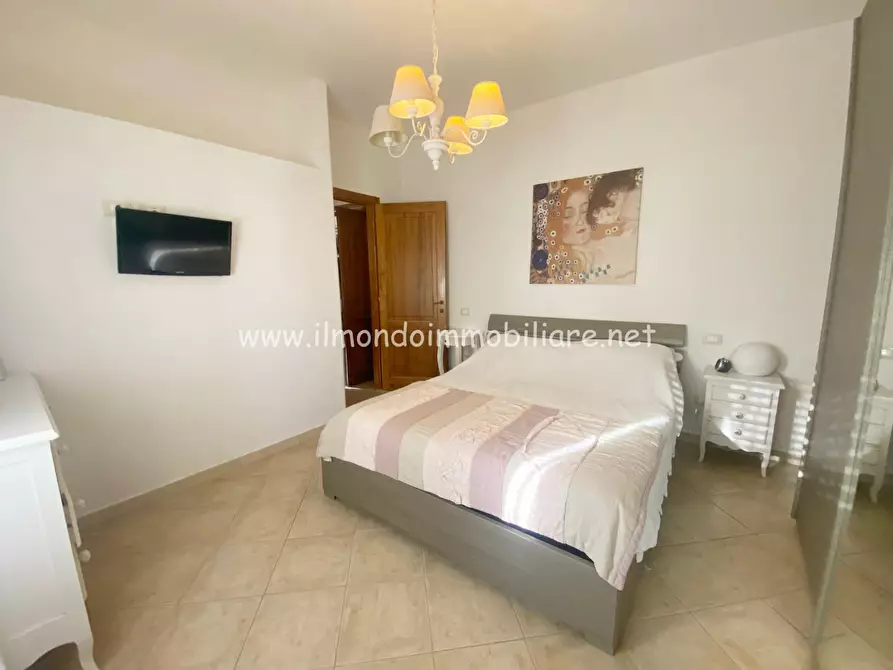 Immagine 15 di Appartamento in vendita  a Rosignano Marittimo