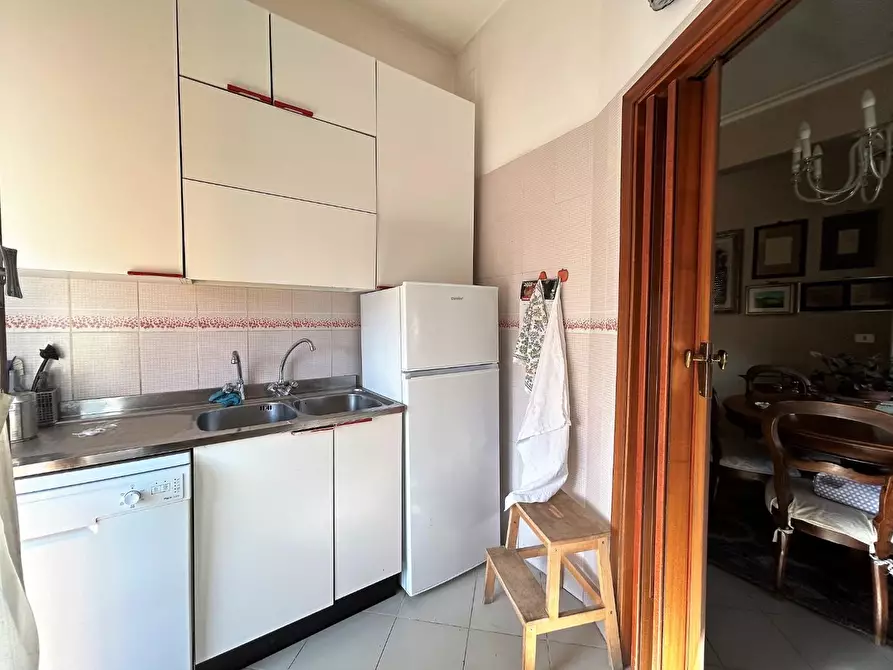 Immagine 5 di Appartamento in vendita  a Siena