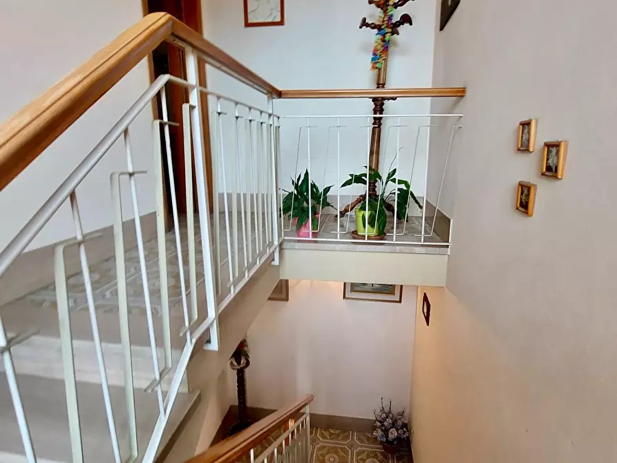 Immagine 32 di Villa in vendita  a Massarosa