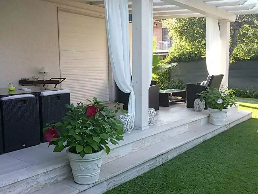 Immagine 29 di Villa in affitto  a Forte Dei Marmi