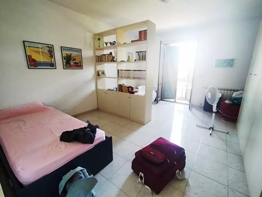 Immagine 11 di Villetta a schiera in vendita  a Massa