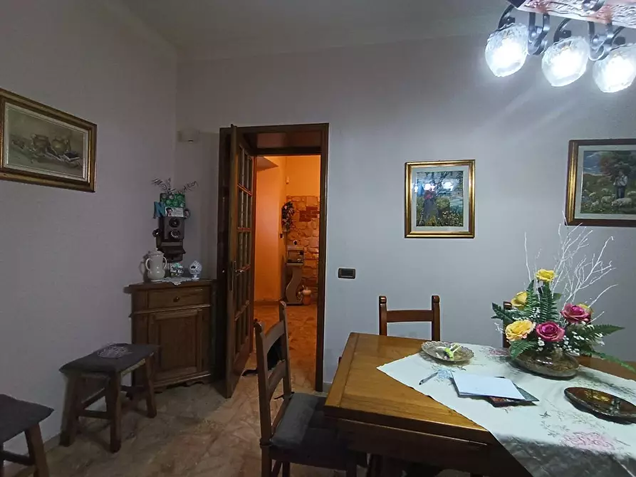 Immagine 4 di Porzione di casa in vendita  a Gallicano