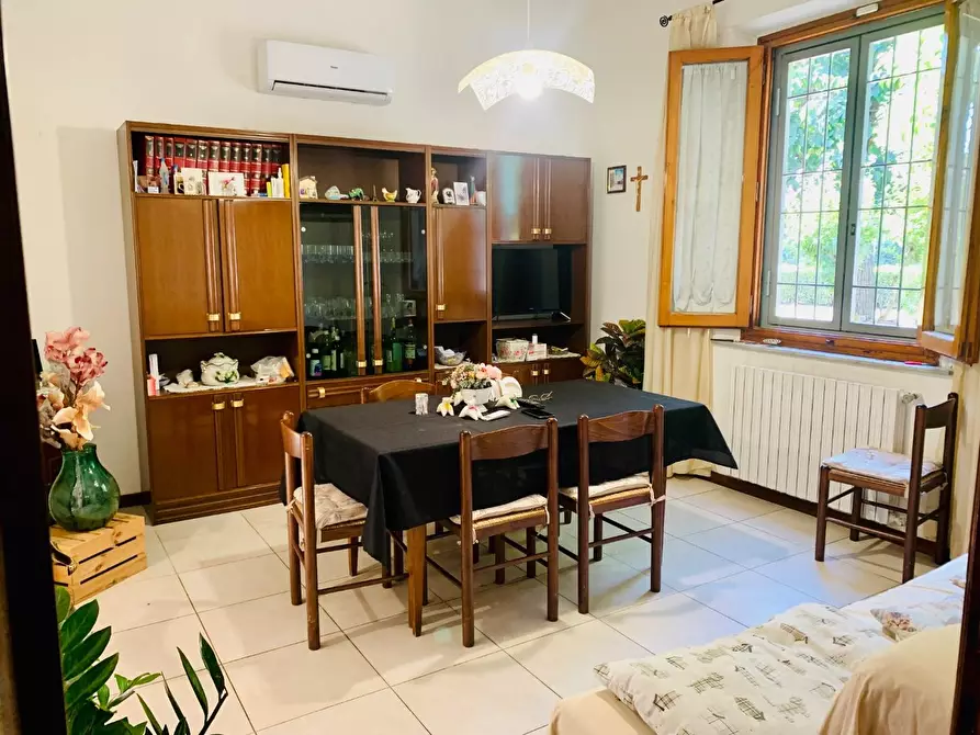 Immagine 16 di Villa in vendita  a Empoli