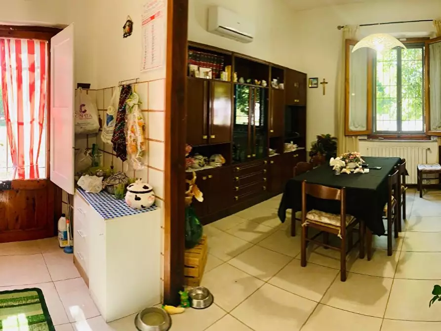 Immagine 20 di Villa in vendita  a Empoli