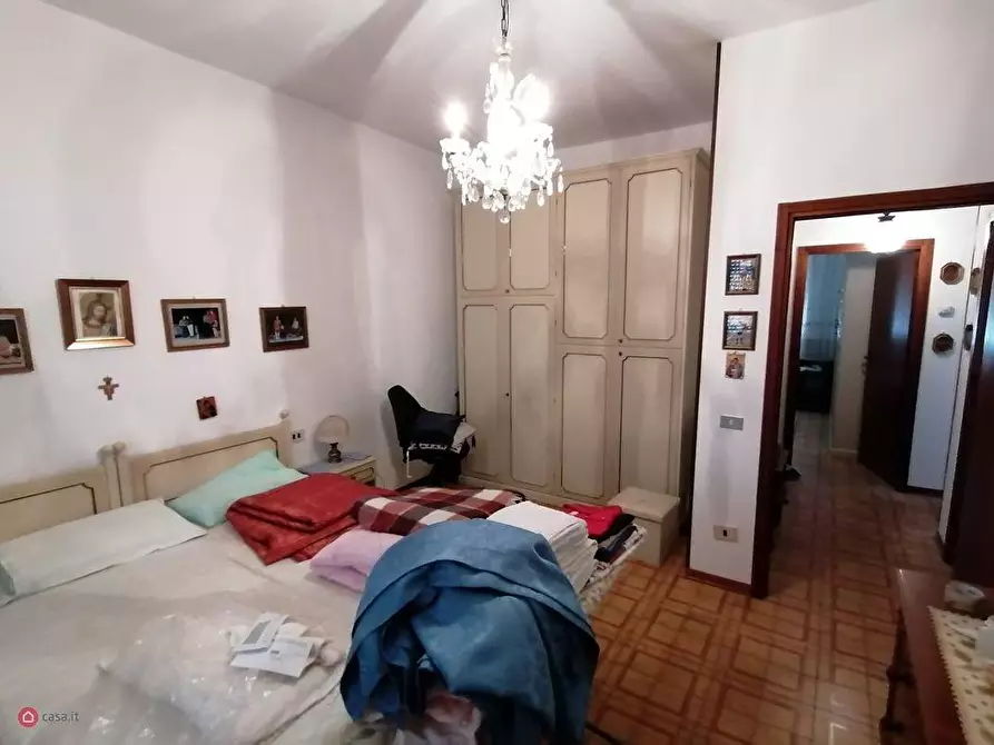 Immagine 3 di Appartamento in vendita  a Carrara