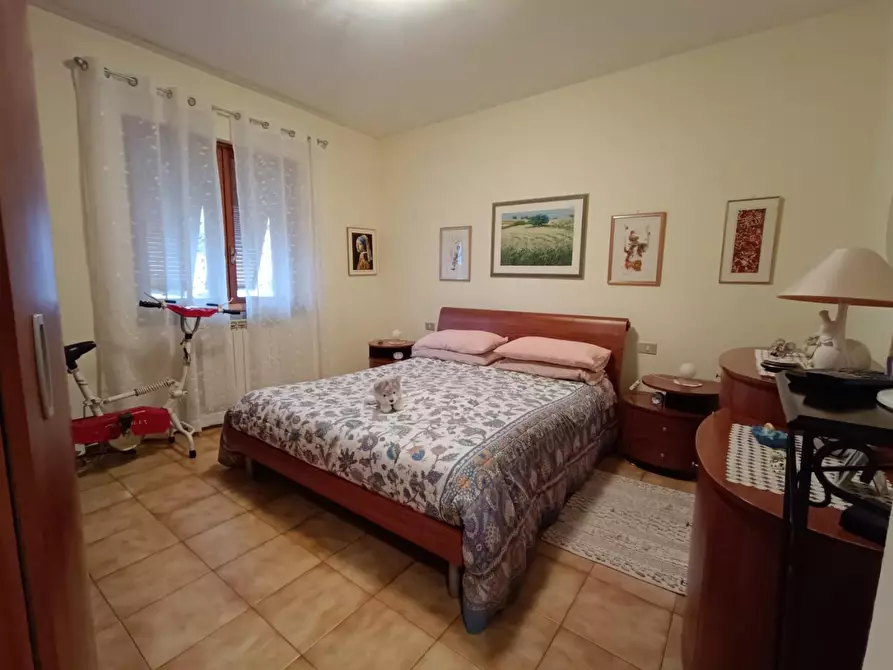 Immagine 19 di Porzione di casa in vendita  a Fosdinovo