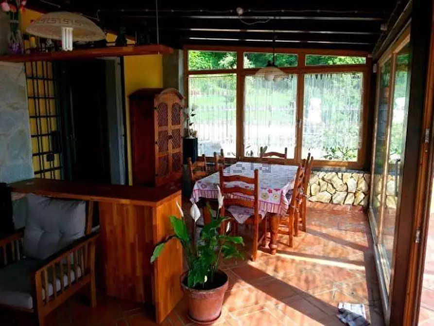 Immagine 4 di Casa semindipendente in vendita  a Fosdinovo