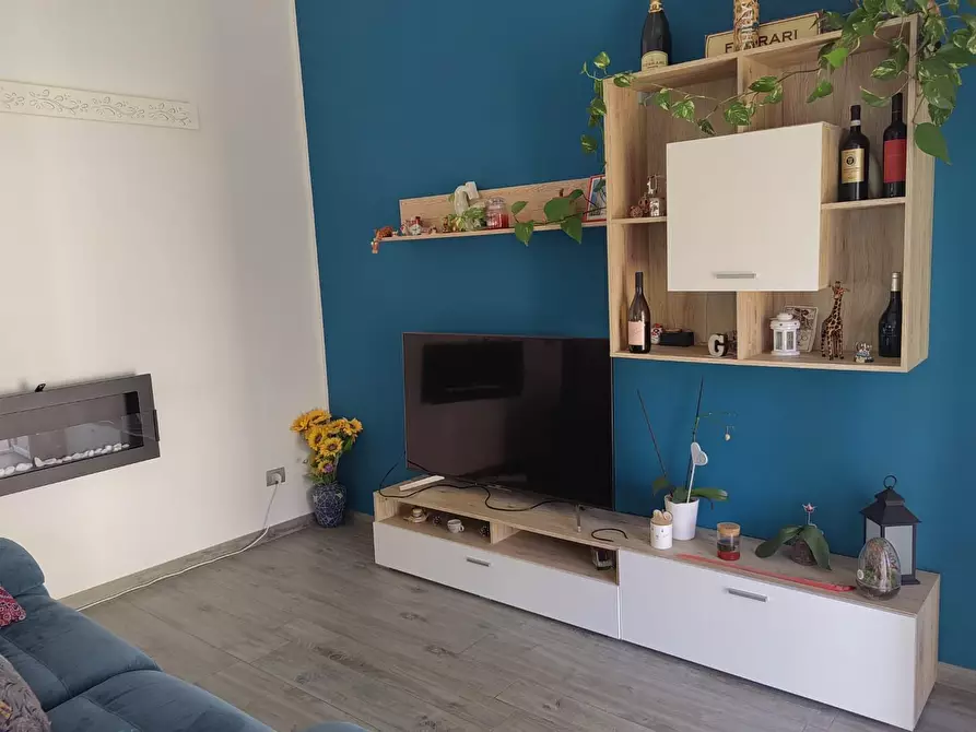 Immagine 13 di Appartamento in vendita  a Siena