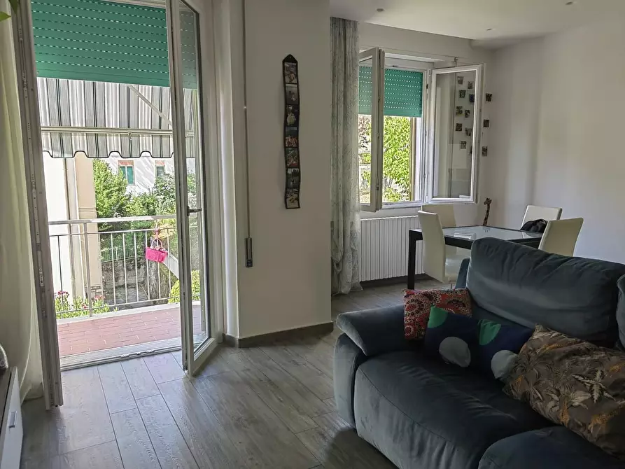 Immagine 10 di Appartamento in vendita  a Siena