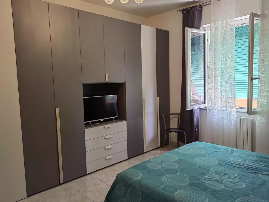 Immagine 28 di Appartamento in vendita  a Siena