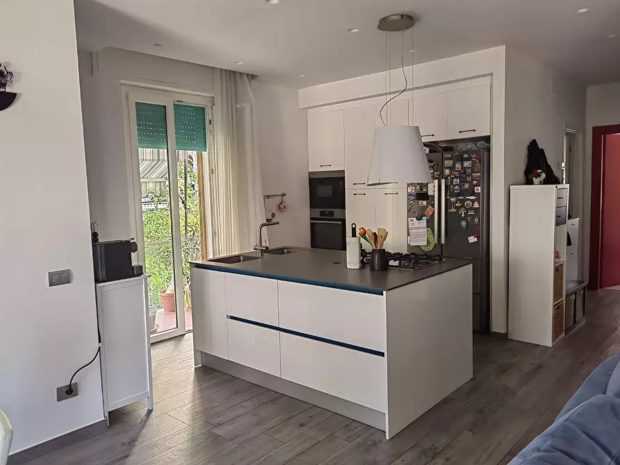 Immagine 12 di Appartamento in vendita  a Siena