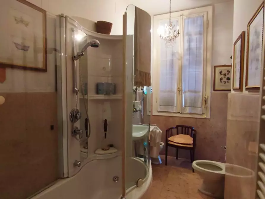 Immagine 9 di Terratetto in vendita  a Carrara