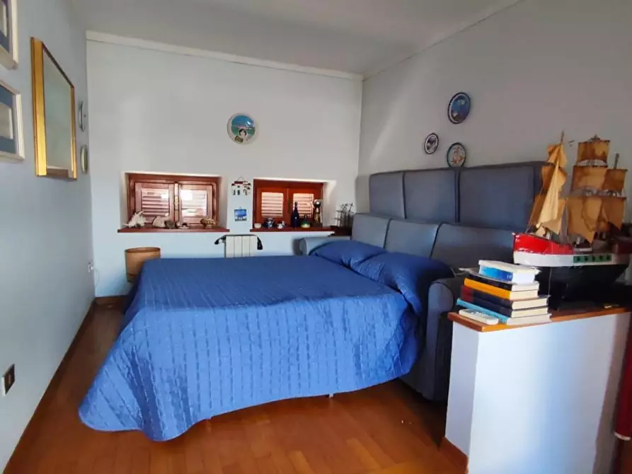 Immagine 21 di Terratetto in vendita  a Carrara