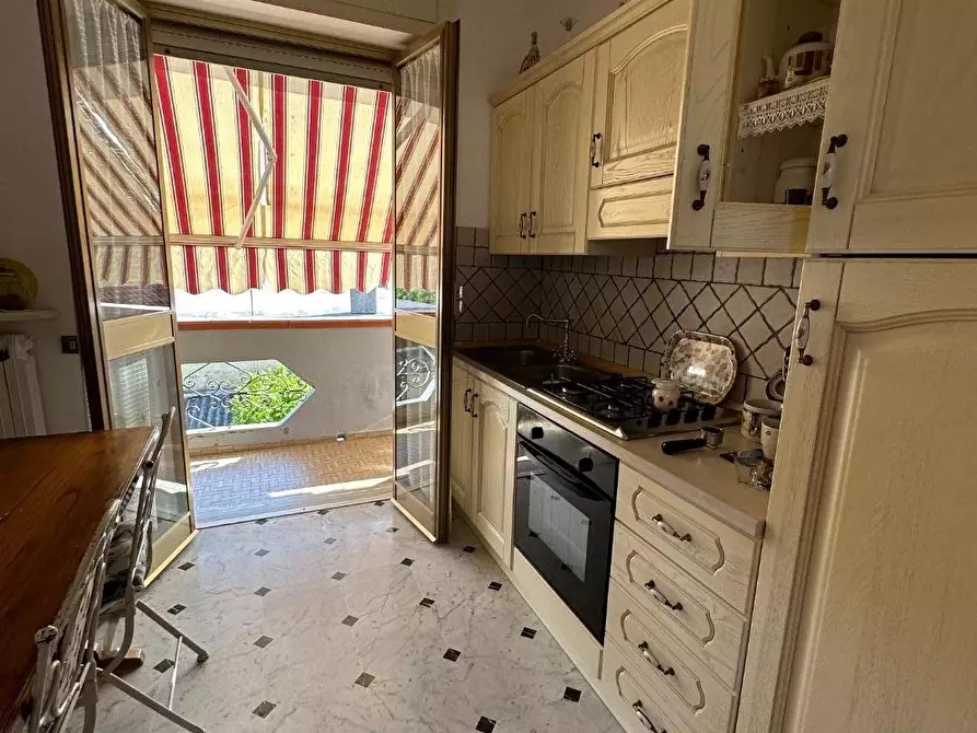 Immagine 9 di Villetta a schiera in vendita  a Massa