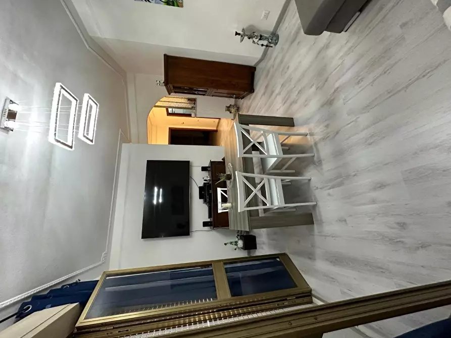 Immagine 41 di Villetta a schiera in vendita  a Massa