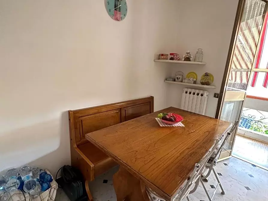 Immagine 10 di Villetta a schiera in vendita  a Massa