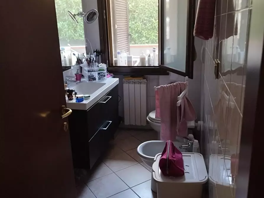 Immagine 10 di Appartamento in vendita  a Pontedera