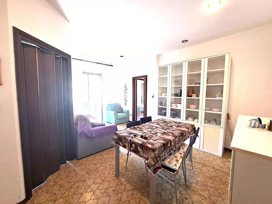 Immagine 6 di Appartamento in vendita  a Massa