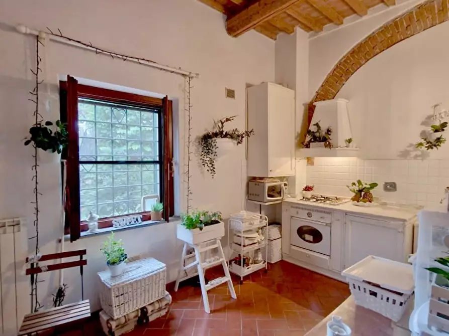 Immagine 4 di Terratetto in vendita  a Pisa