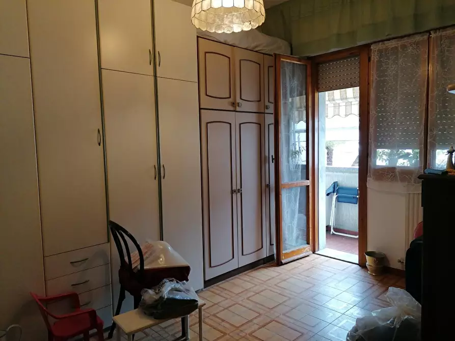 Immagine 5 di Appartamento in vendita  a Carrara