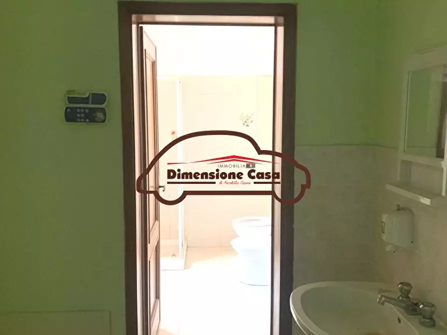 Immagine 13 di Villetta a schiera in vendita  a Capannori