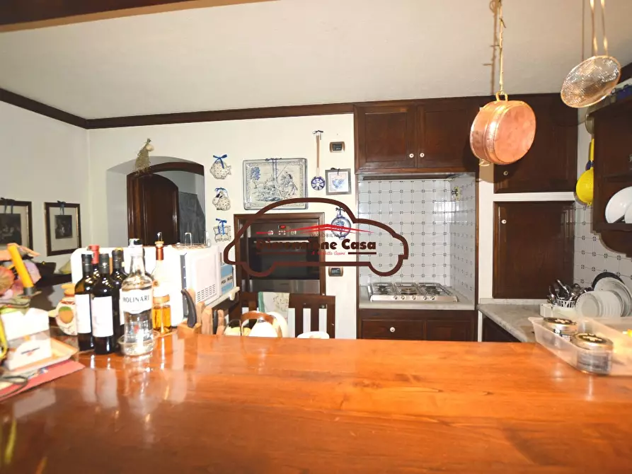 Immagine 22 di Villa in vendita  a Capannori