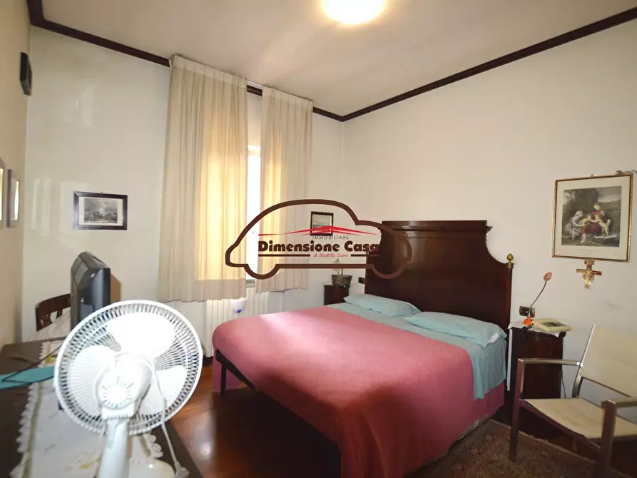 Immagine 17 di Villa in vendita  a Capannori