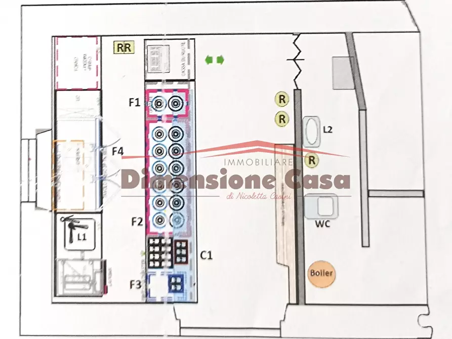 Immagine 2 di Locale commerciale in vendita  a Capannori