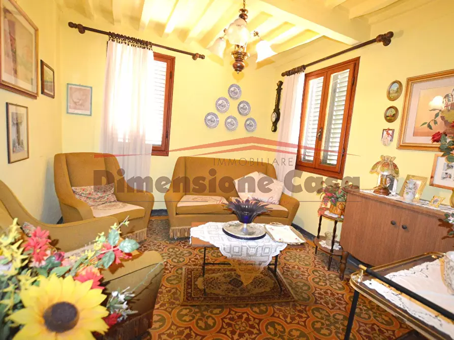 Immagine 8 di Porzione di casa in vendita  a Capannori