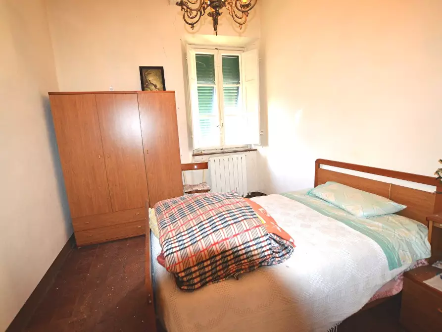 Immagine 14 di Terratetto in vendita  a Lucca