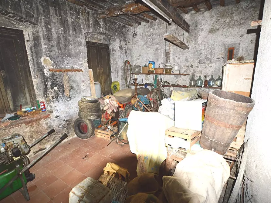 Immagine 10 di Terratetto in vendita  a Lucca