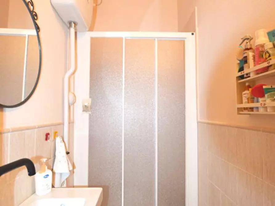 Immagine 10 di Terratetto in vendita  a Lucca