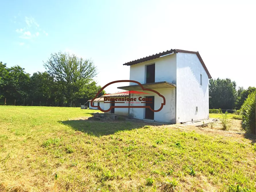 Immagine 2 di Villetta a schiera in vendita  a Capannori