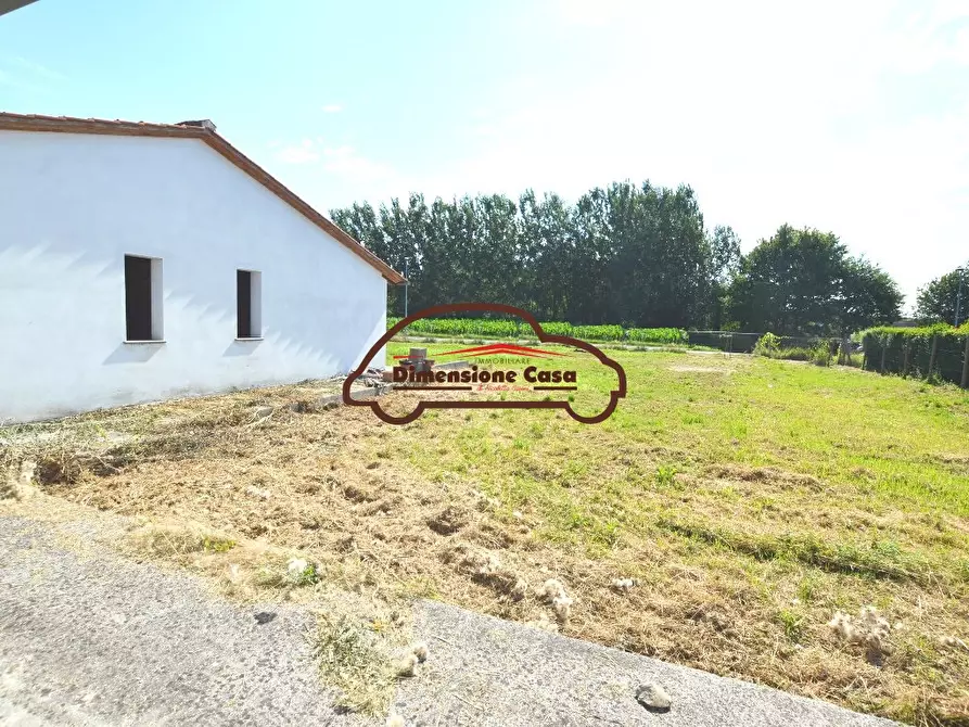 Immagine 2 di Villetta a schiera in vendita  a Capannori