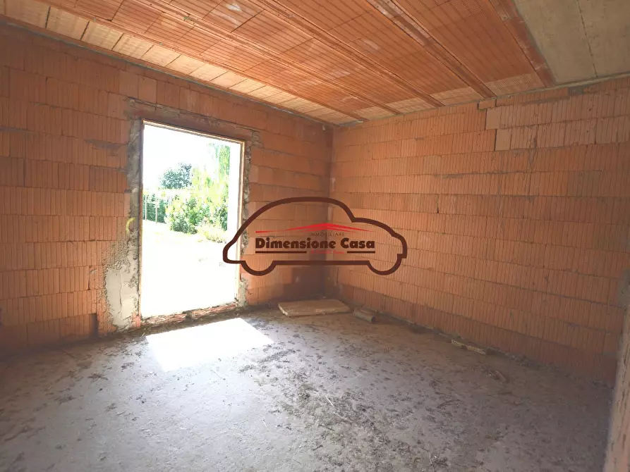 Immagine 9 di Villetta a schiera in vendita  a Capannori